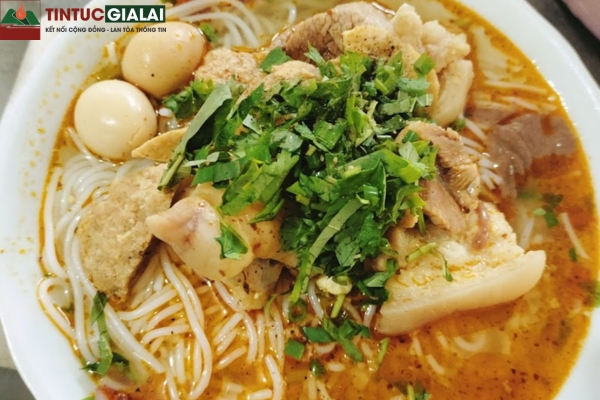 Bánh Canh Cô Bảy