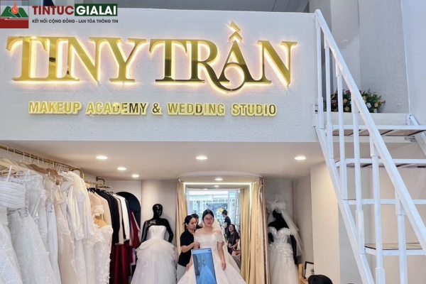 Tiny Trần Studio